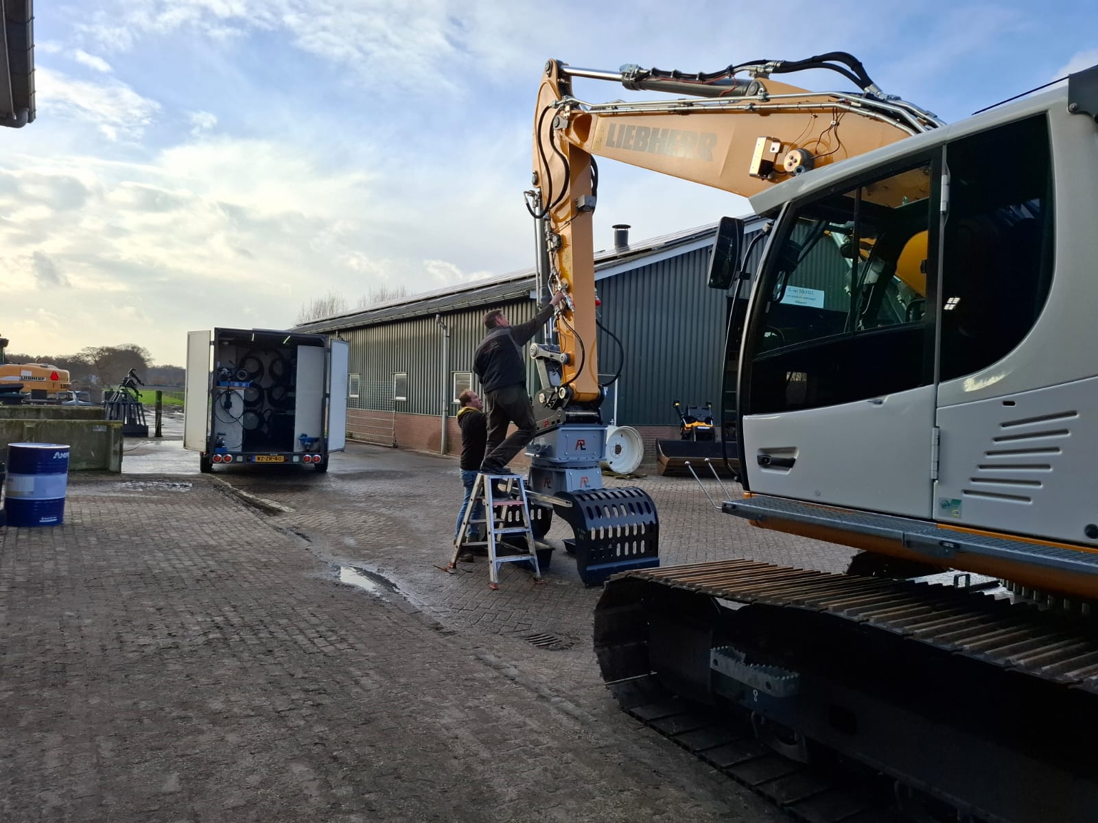 WhatsApp Image 2024-11-26 at 12.25.36